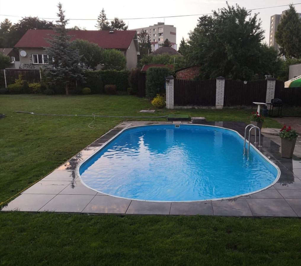 Penzion Ubytovani U Parku S Parkovistem Česká Lípa Extérieur photo